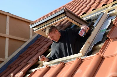 Pose de fenêtres de toit Velux à Grandvaux